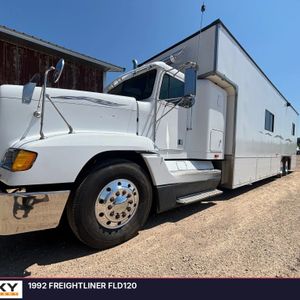 1992 FREIGHTLINER FLD120 - view 2 of 44