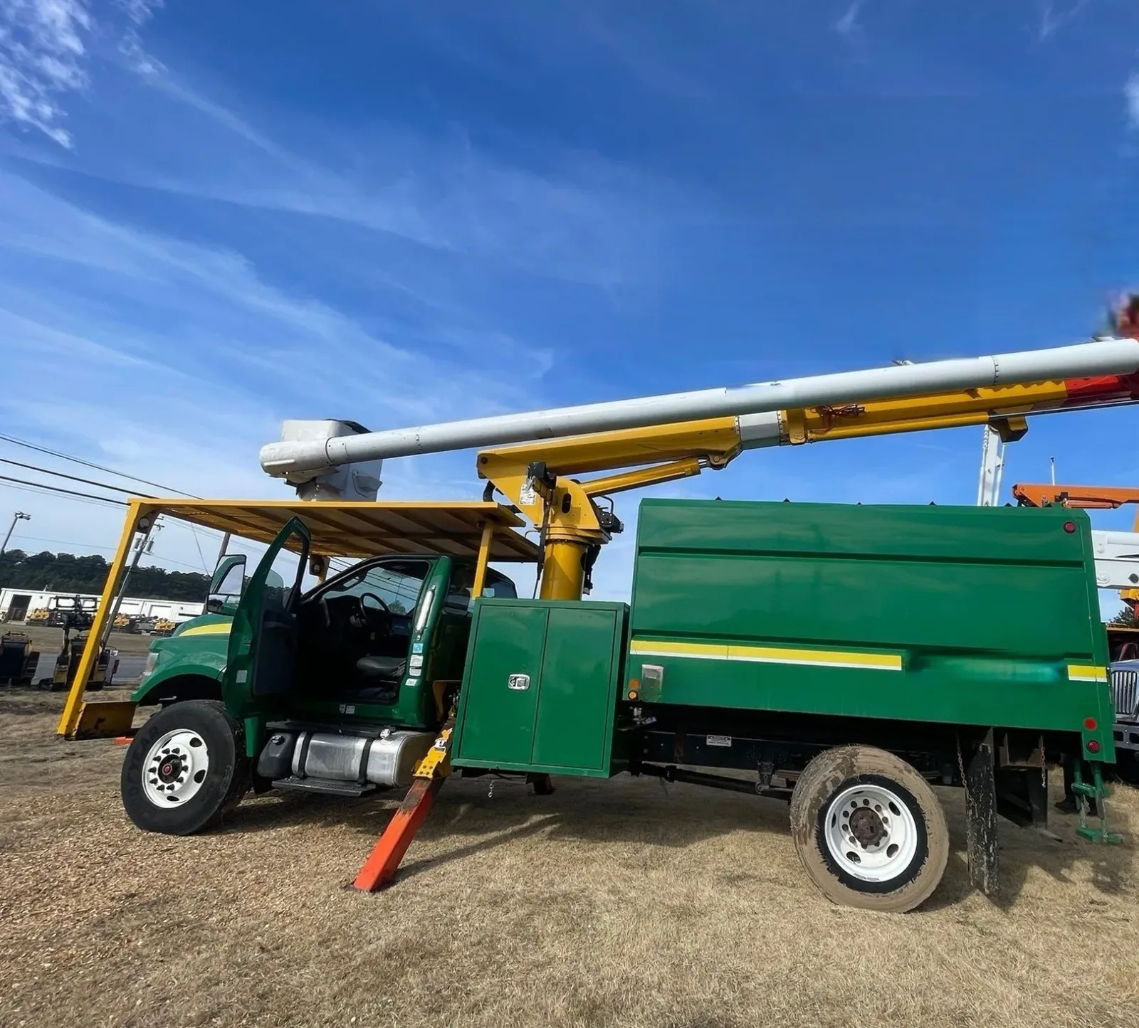 2017 FORD F750