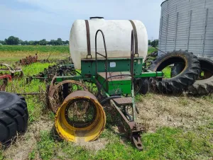 1990 JOHN DEERE 250X Water Tank - view 2 of 7