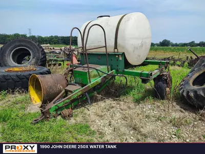 1990 JOHN DEERE 250X Water Tank - view 2 of 7