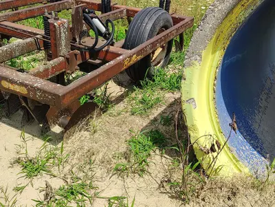 1990 BRILLION Field Cultivator With Front Discs - view 5 of 5