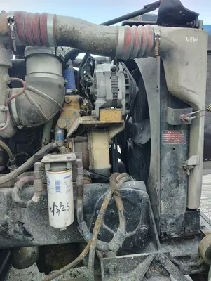 1997 PETERBILT 357 Quad Axle Dump Truck - view 16 of 40
