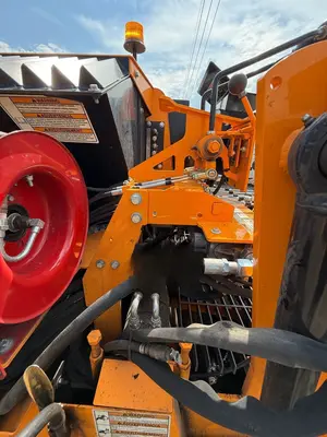 2025 LEEBOY 8500E - view 7 of 30
