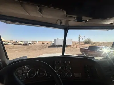 2003 PETERBILT 385 - view 10 of 30