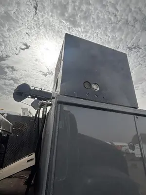 2003 PETERBILT 385 - view 12 of 30