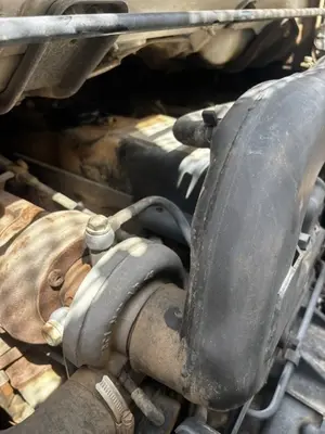 1997 ISUZU NPR - view 13 of 16