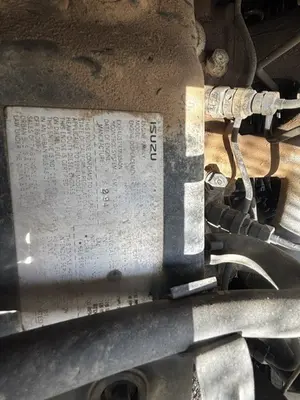 1997 ISUZU NPR - view 9 of 16