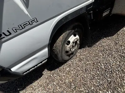 1997 ISUZU NPR - view 15 of 16