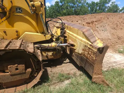 1998 DEERE 850C WT - view 11 of 20