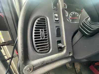 2007 FREIGHTLINER Business Class M2 106 - view 13 of 34