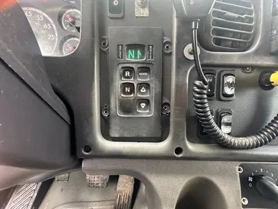 2007 FREIGHTLINER Business Class M2 106 - view 15 of 34