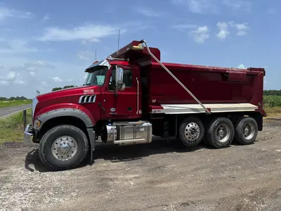 2021 MACK Granite 64FR - view 10 of 26