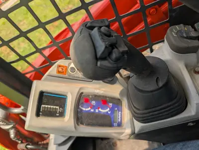 2019 KUBOTA SVL95-2S - view 20 of 24