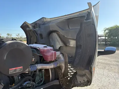2019 VOLVO VNL860 - view 20 of 50