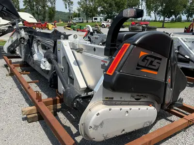 2022 GTS X10 - view 7 of 32