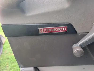 2008 KENWORTH T300 - view 18 of 37