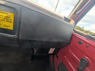 1995  INTERNATIONAL 4700 - view 14 of 29
