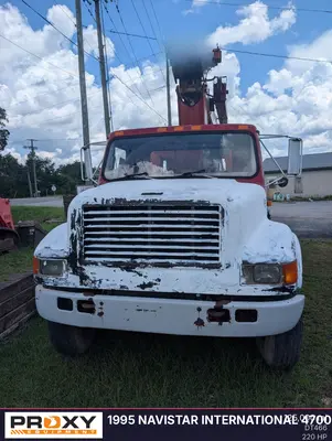 1995  INTERNATIONAL 4700 - view 4 of 29