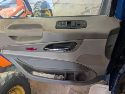 2018 PETERBILT 567 - view 16 of 33