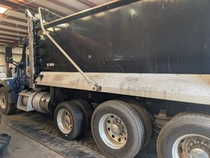 2018 PETERBILT 567 - view 7 of 33