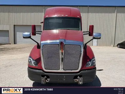 2019 KENWORTH T680 - view 3 of 51