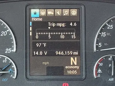 2018 FREIGHTLINER CASCADIA 126 - view 15 of 53