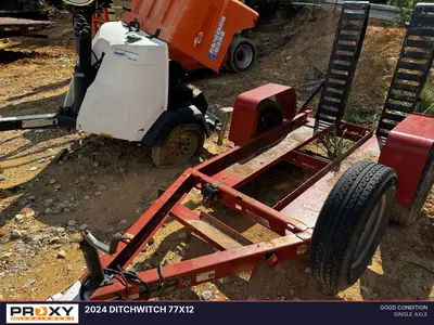 2019 DITCHWITCH S3C - view 2 of 15