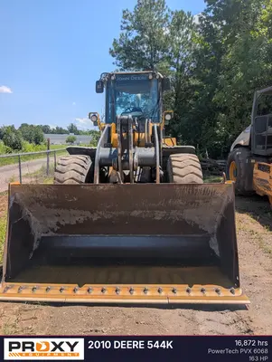 2010 DEERE 544K - view 3 of 35