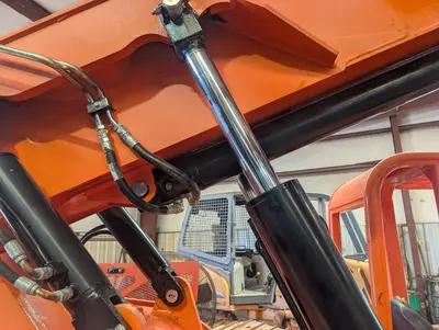 2014 JLG 6042 - view 18 of 24