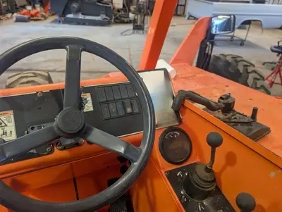 2014 JLG 6042 - view 7 of 24