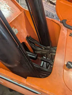 2014 JLG 6042 - view 17 of 24