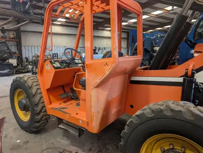 2014 JLG 6042 - view 5 of 24