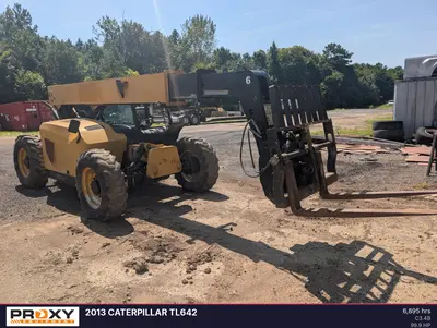 2013 CATERPILLAR TL642 - view 5 of 25