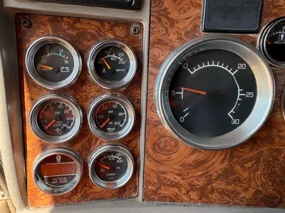 2002 KENWORTH W900 - view 17 of 46
