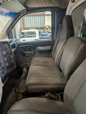 2006 GMC C7500 - view 8 of 25