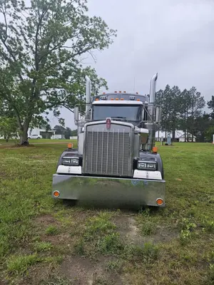 2009 KENWORTH W900 - view 8 of 28