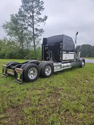 2009 KENWORTH W900 - view 13 of 28
