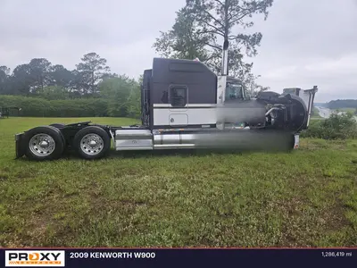 2009 KENWORTH W900 - view 4 of 28