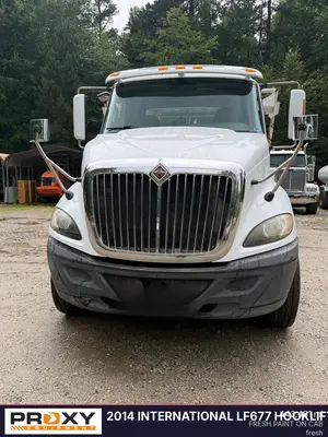 2014 INTERNATIONAL LF677 - view 3 of 45