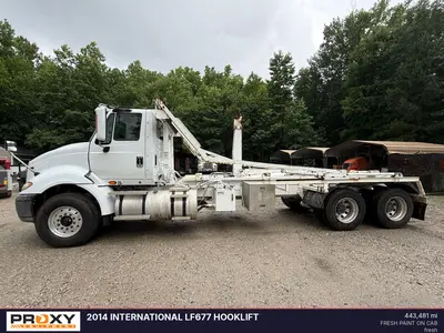 2014 INTERNATIONAL LF677 - view 4 of 45
