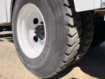 2009 FORD F750XL SUPER DUTY DIESEL - view 20 of 25