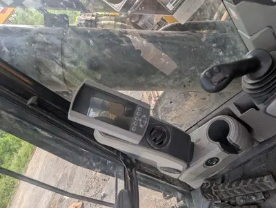 2019 CATERPILLAR 390FL - view 17 of 27
