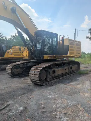 2019 CATERPILLAR 390FL - view 2 of 27