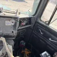 2000 MACK RD600 - view 2 of 37