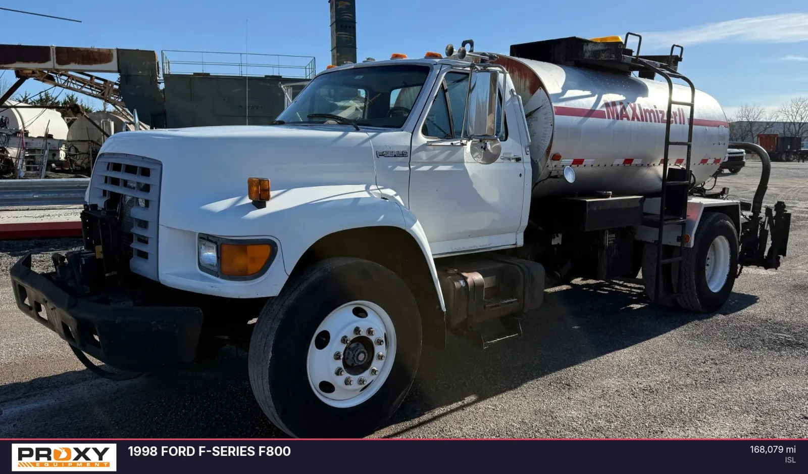 1998 FORD F-Series F800