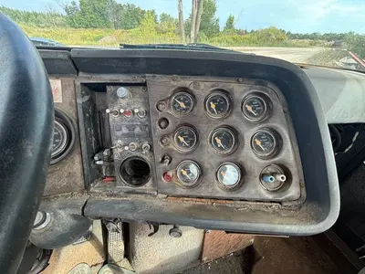 1985 Ford LTL9000 - view 13 of 26
