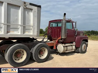 1985 Ford LTL9000 - view 2 of 26