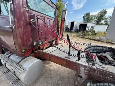 1985 Ford LTL9000 - view 7 of 26
