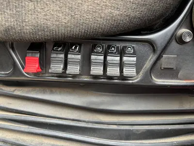 2011 Freightliner CASCADIA - view 13 of 32