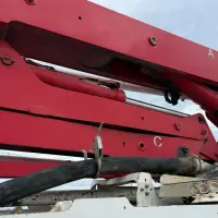 2005 MACK MR688S - view 13 of 95